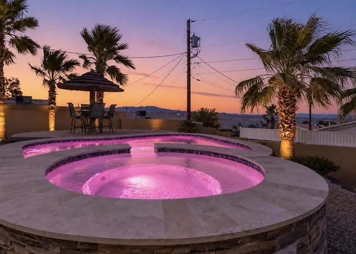 Holiday home Find Me At The . Firepit . Bbq .